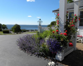  Colonial Gables Oceanfront Village  Белфаст